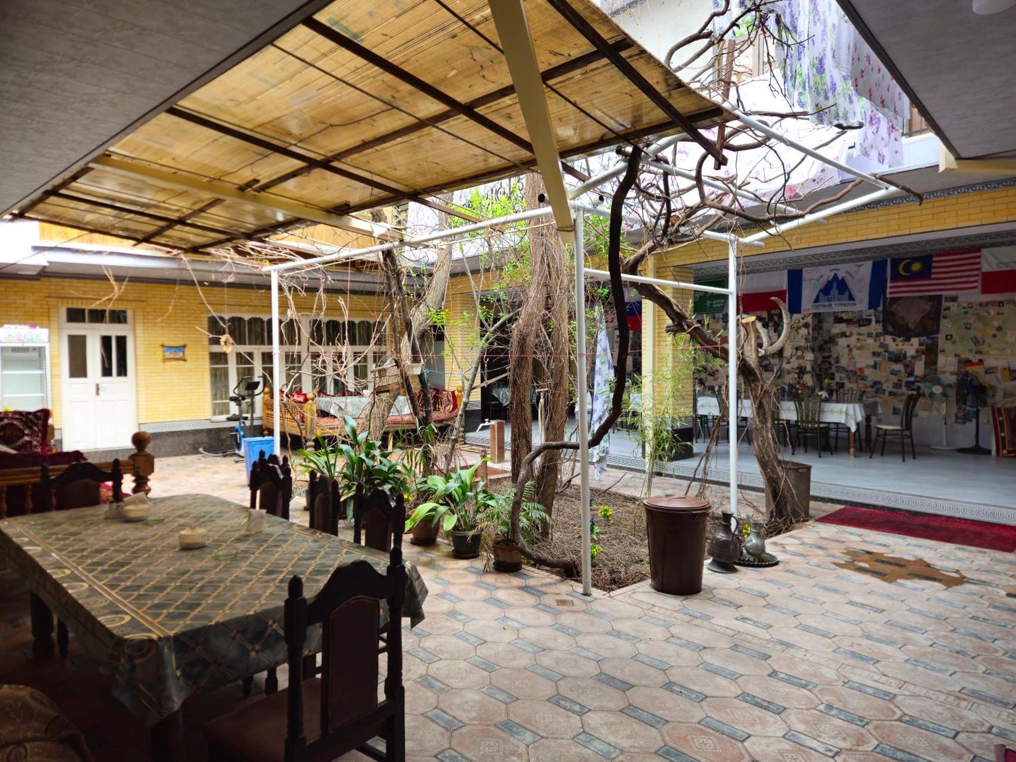 سمرقند B&B Bahodir المظهر الخارجي الصورة